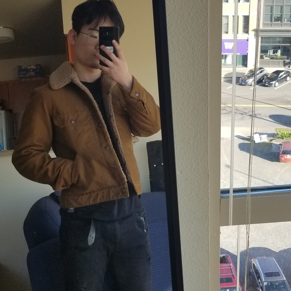 Meet your Posher, D.